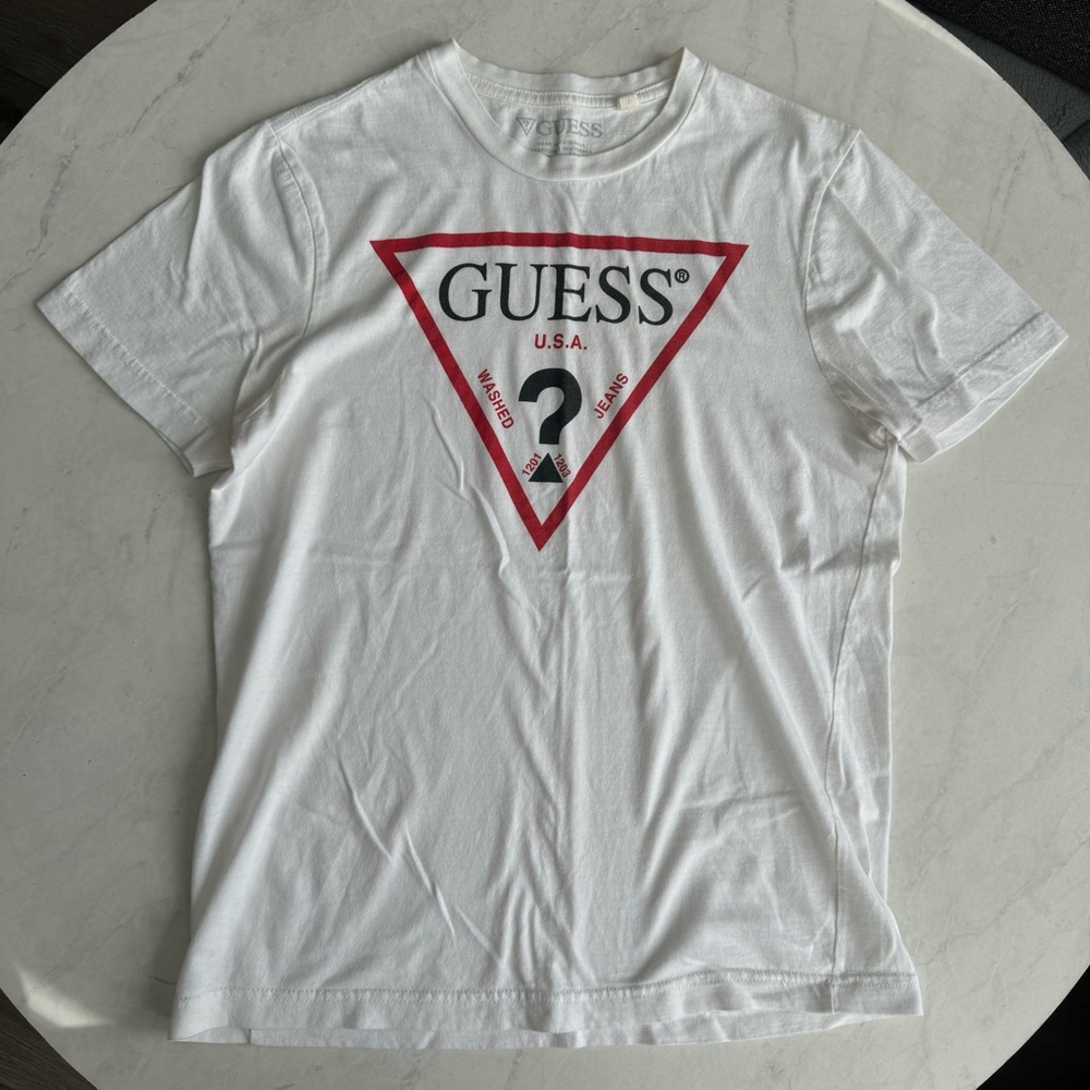 GUESS White Logo Tee Shirt (Women’s)